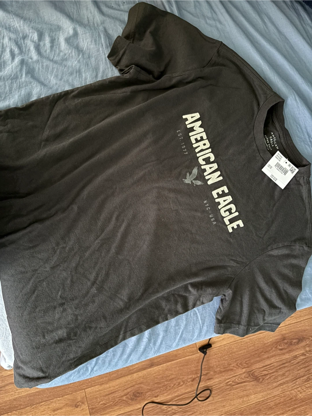 Brand New American Eagle T-Shirt - photo 3
