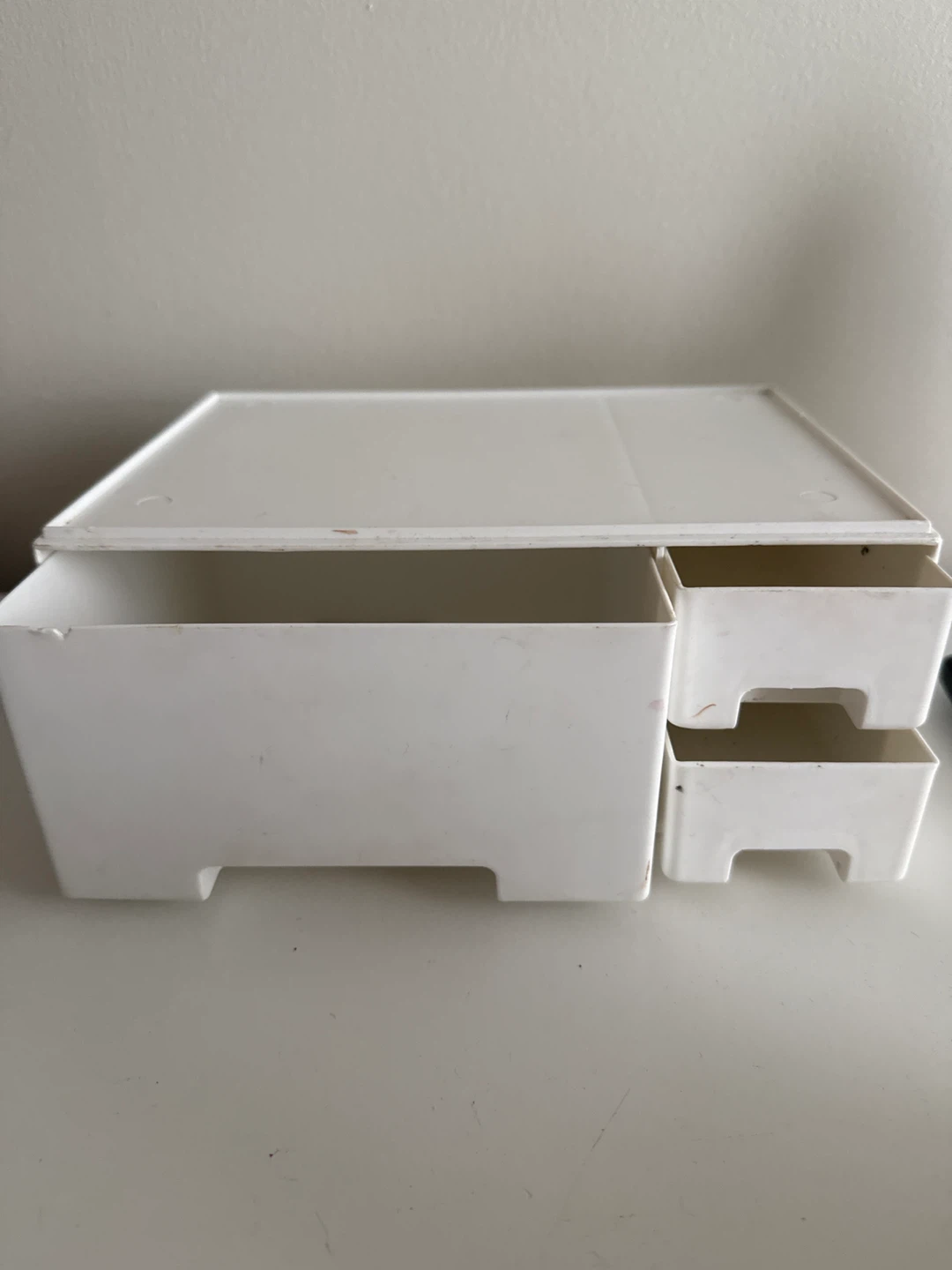 Moving out sale: makeup organizer and brush holder - photo 2