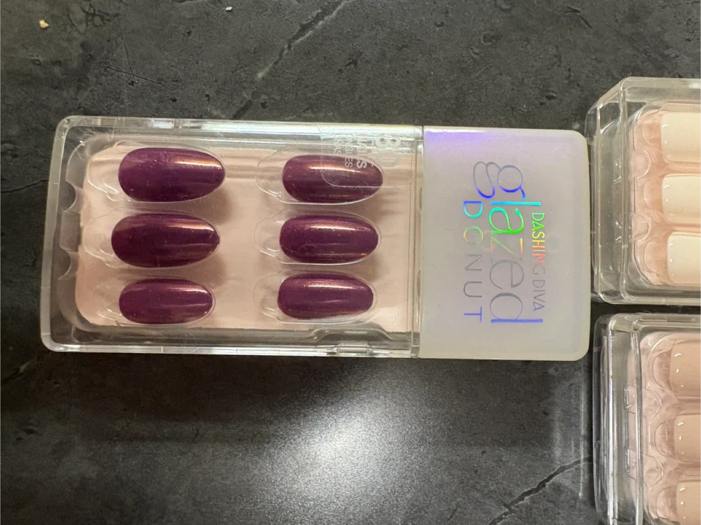 Dashing Diva Glaze & Magic Press Nails - New! image indicator(3)