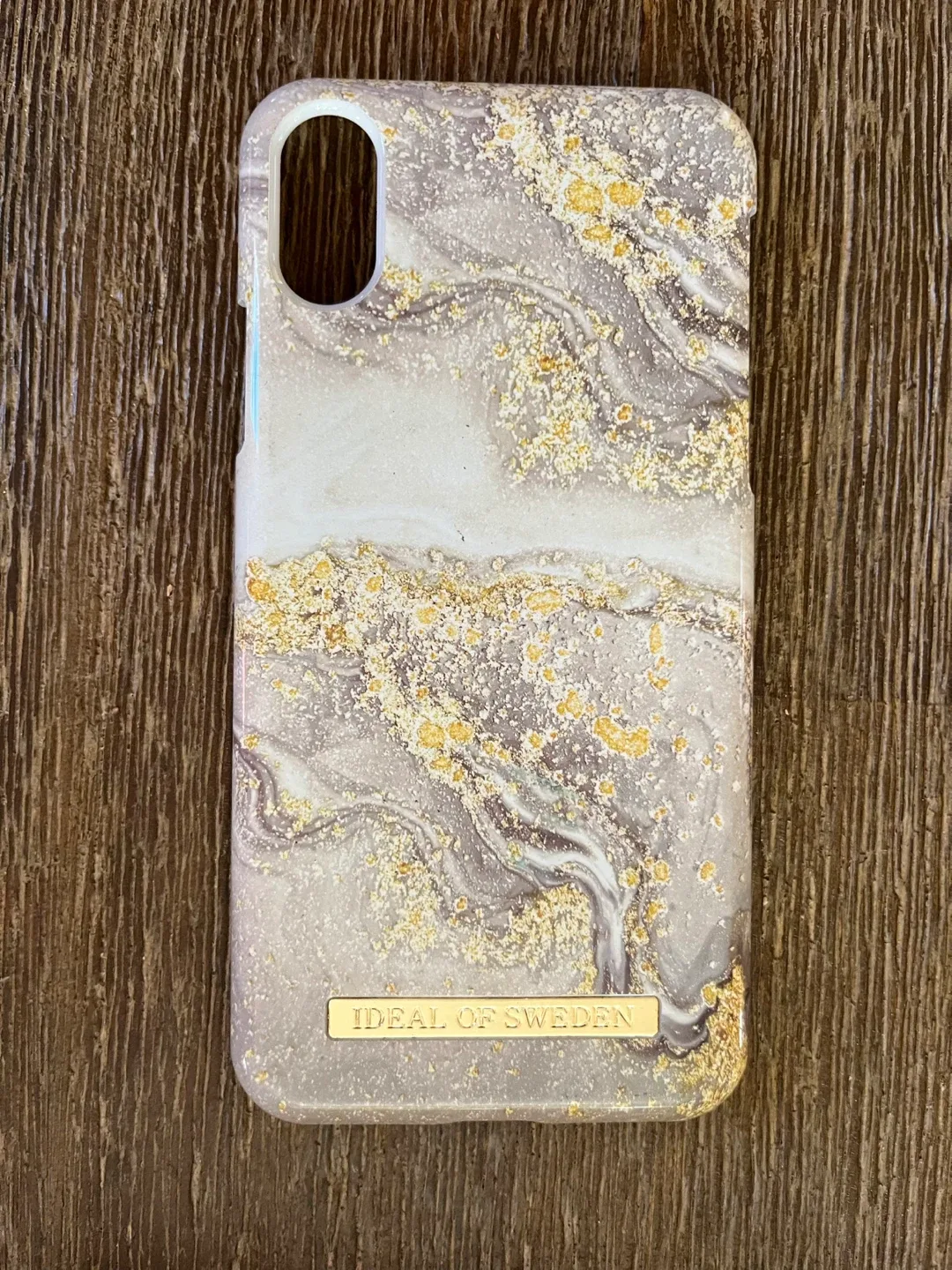 Mixed Lot of Phone Cases - Samsung, iPhone, Ideal of Sweden image indicator(4)