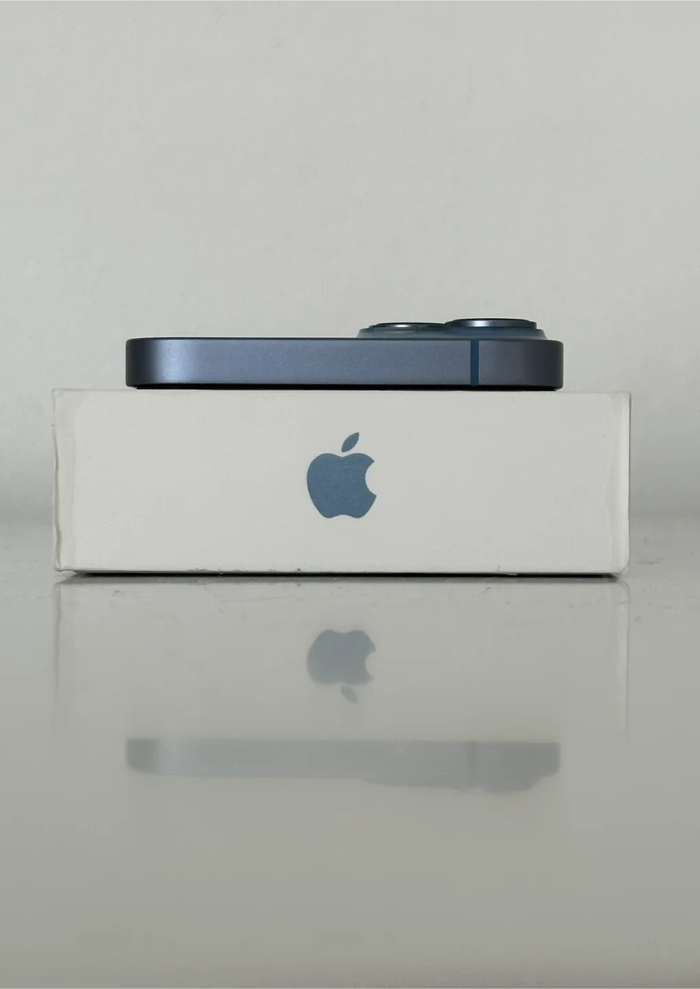 Iphone 14 256 GB image indicator(6)