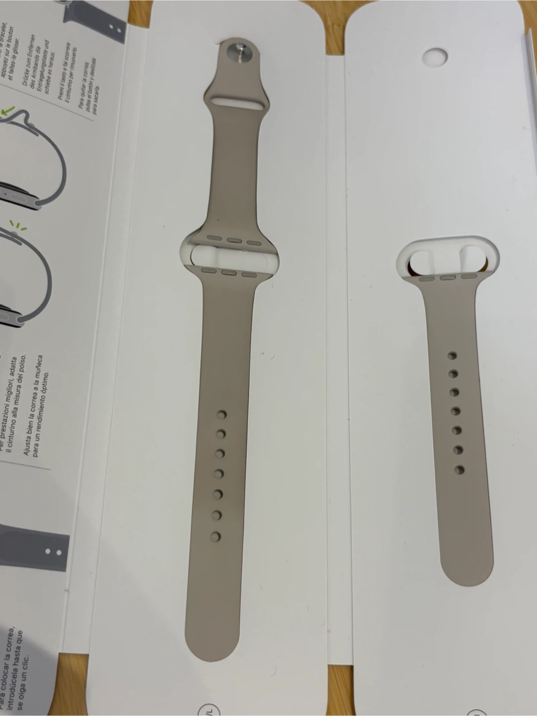 Apple Watch SE (2nd Gen) 40mm- Starlight - photo 3