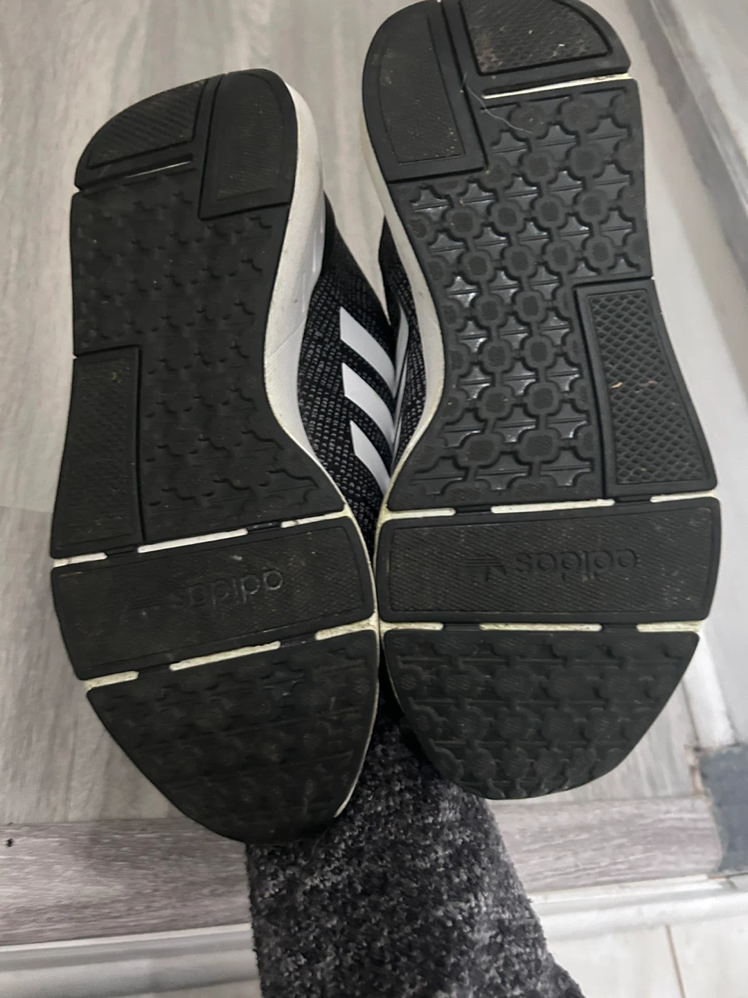 Adidas Swift Run 22 Shoes - US 6.5 - photo 2
