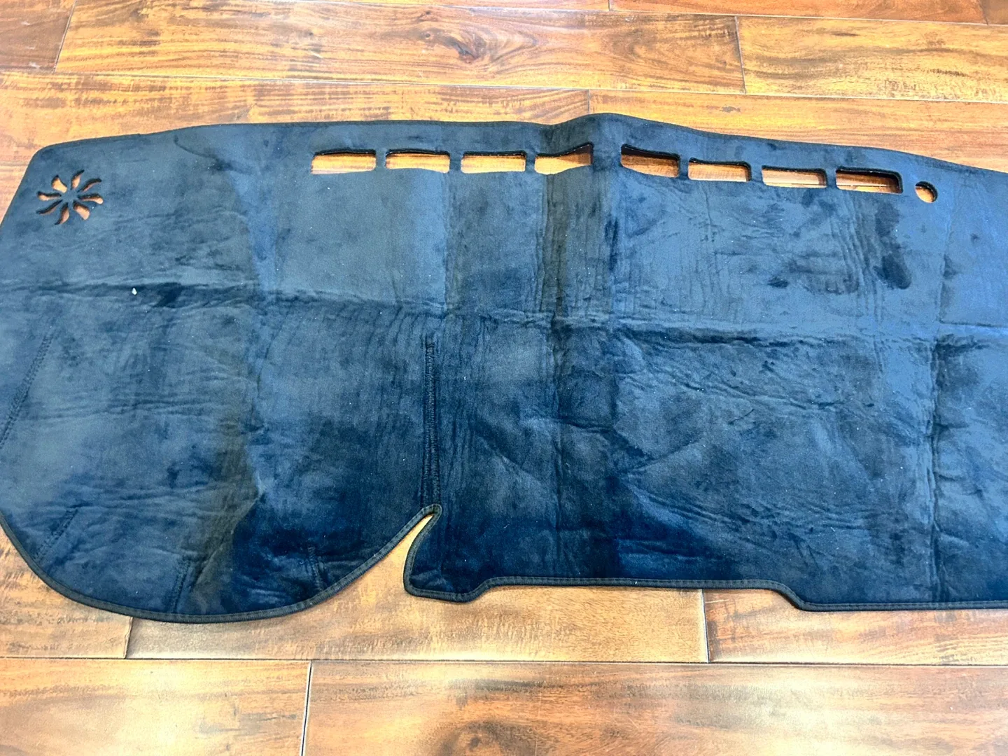 AUTOHAUX Toyota 4Runner Dashboard Cover - Black image indicator(4)