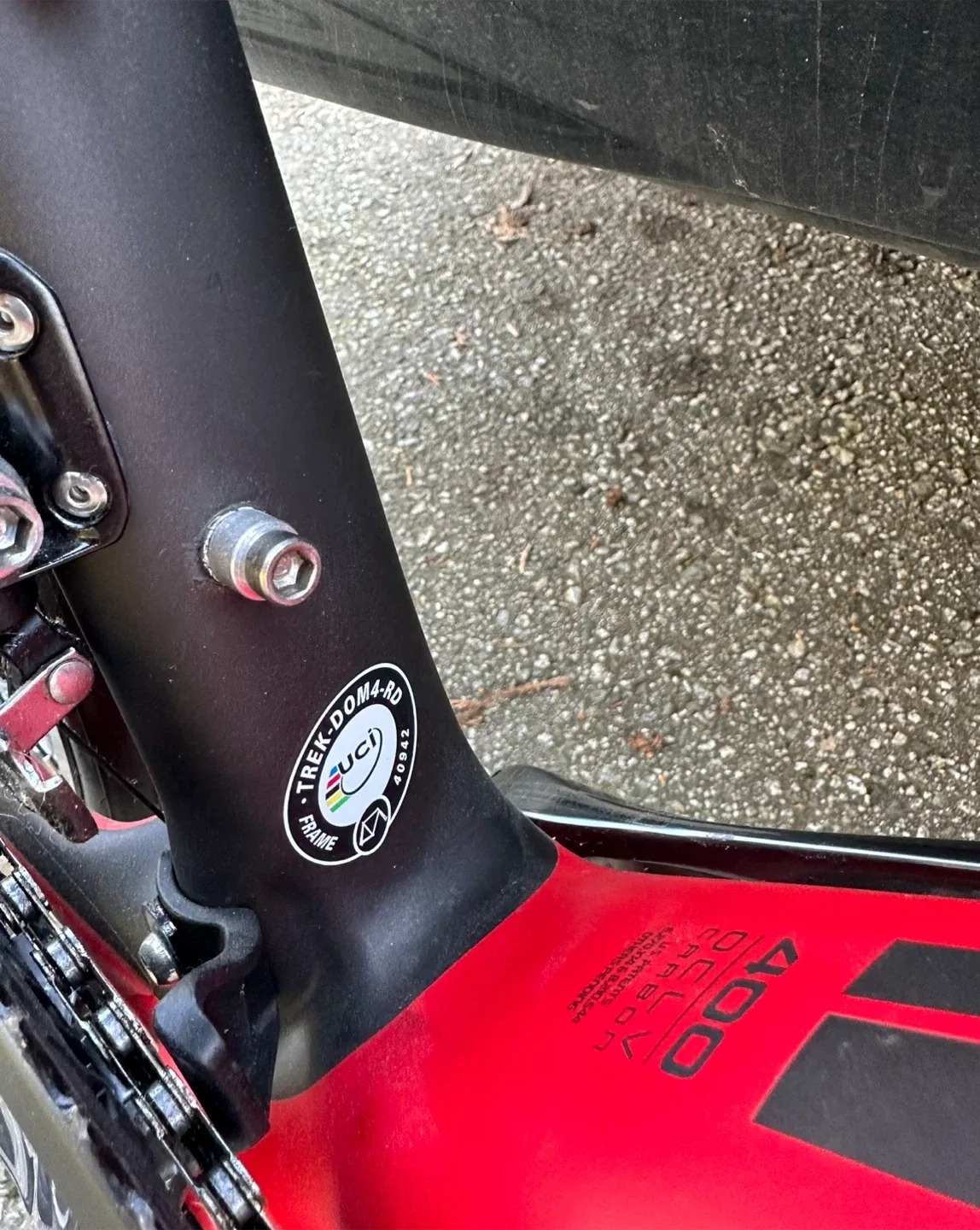 Trek Domane S Road Bike image indicator(3)
