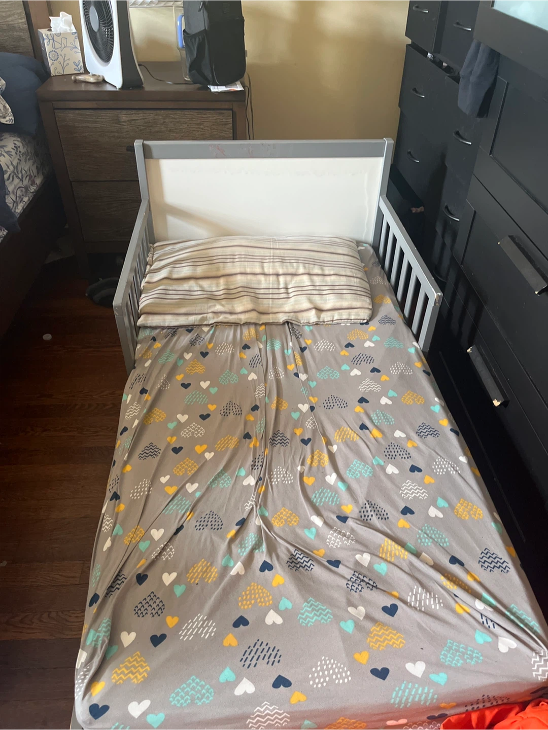 Toddler Bed with Mattress - photo 2