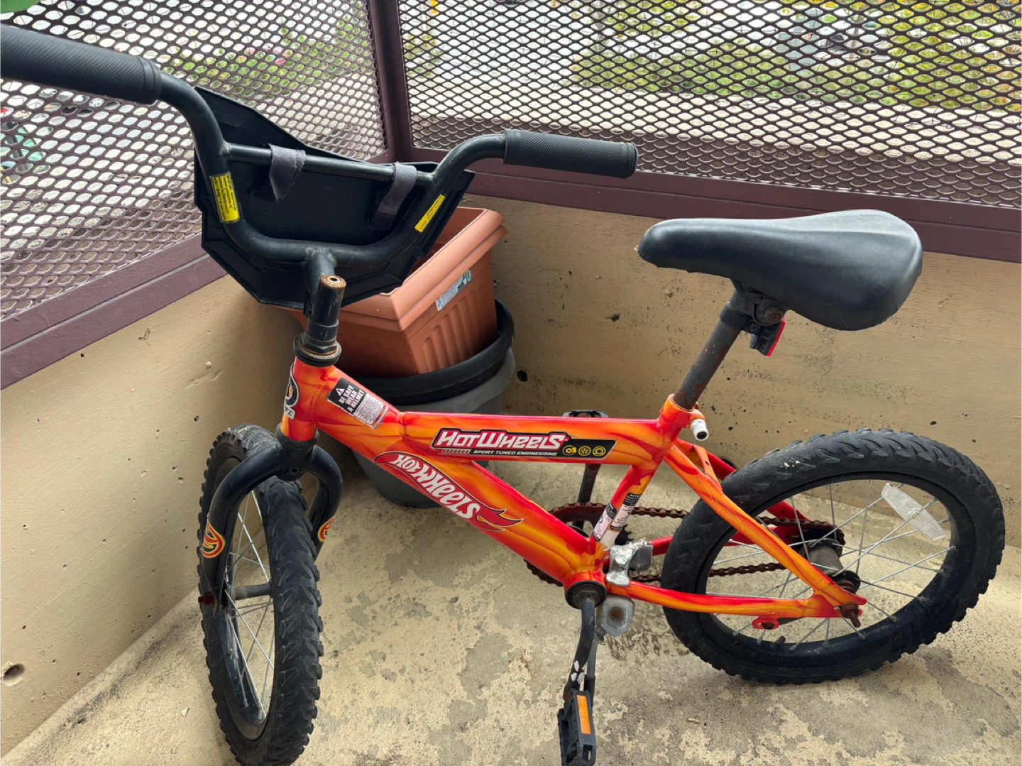 Hot Wheels Kids' Bike