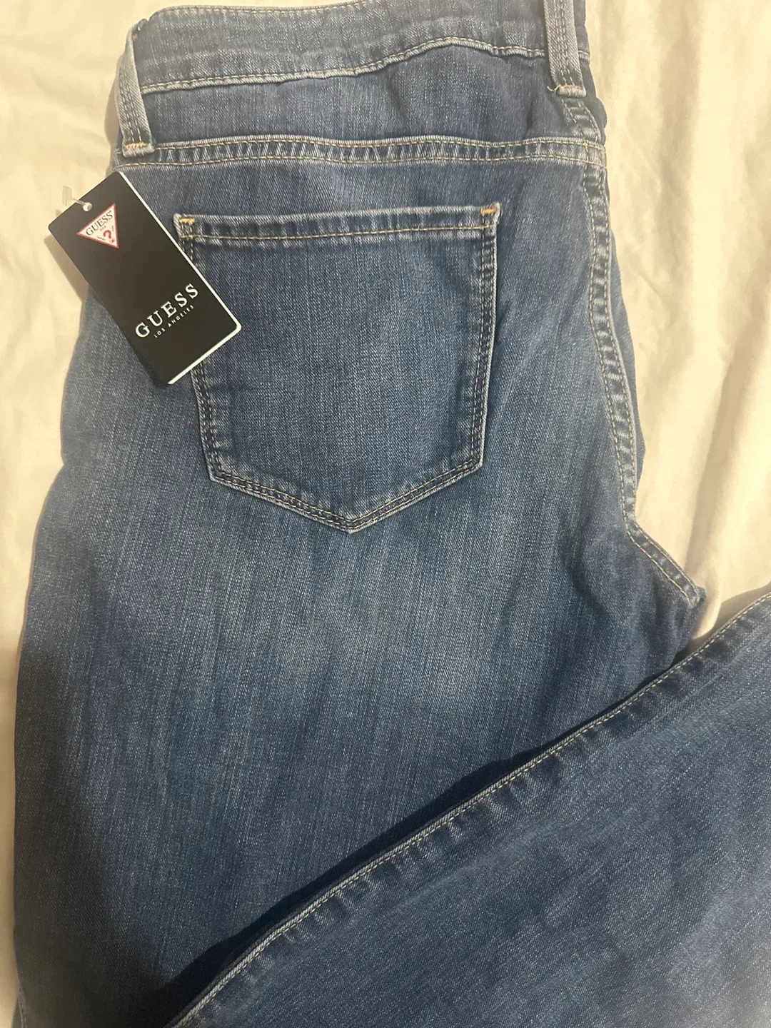 New Guess Power Stretch Skinny Jeans - Size 29 image indicator(2)
