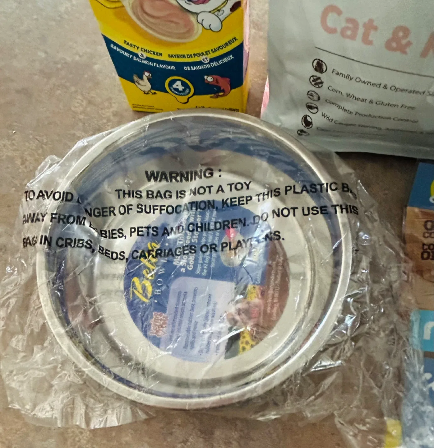 FirstMate Cat & Kitten Formula + Treats & Bella Bowl image indicator(2)