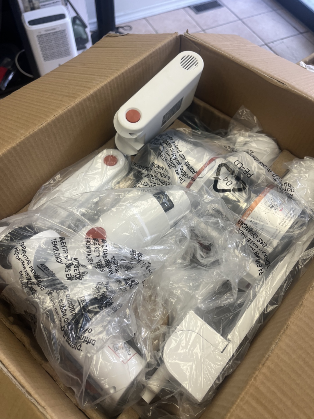 New Tikom V500 Cordless Vacuum Cleaner - photo 4