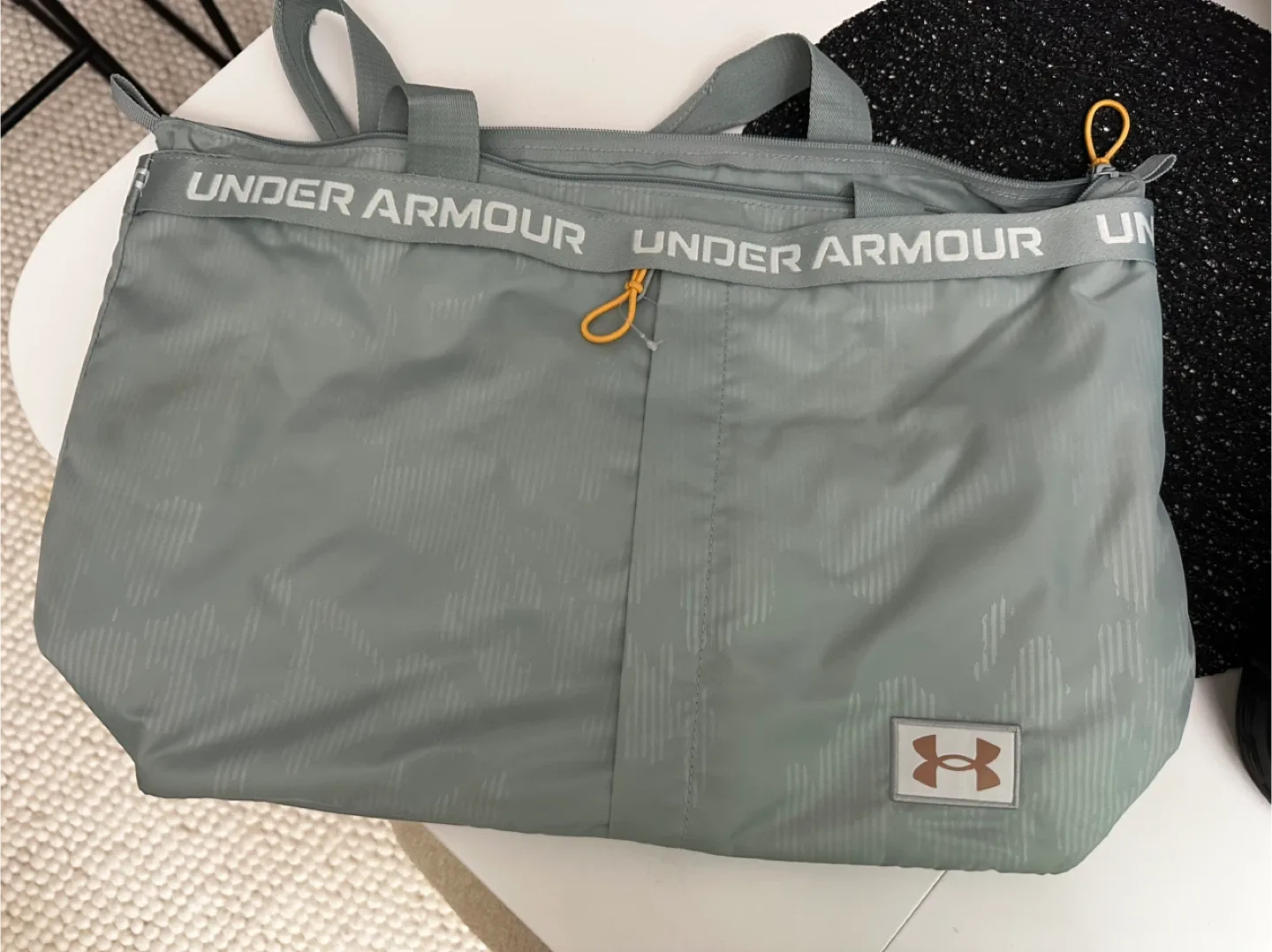 Under Armour grey Tote Bag thumbnail