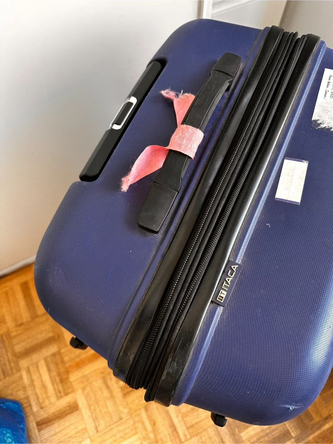 Hard Shell Large Blue Suitcase (Expandable zipper) image indicator(5)