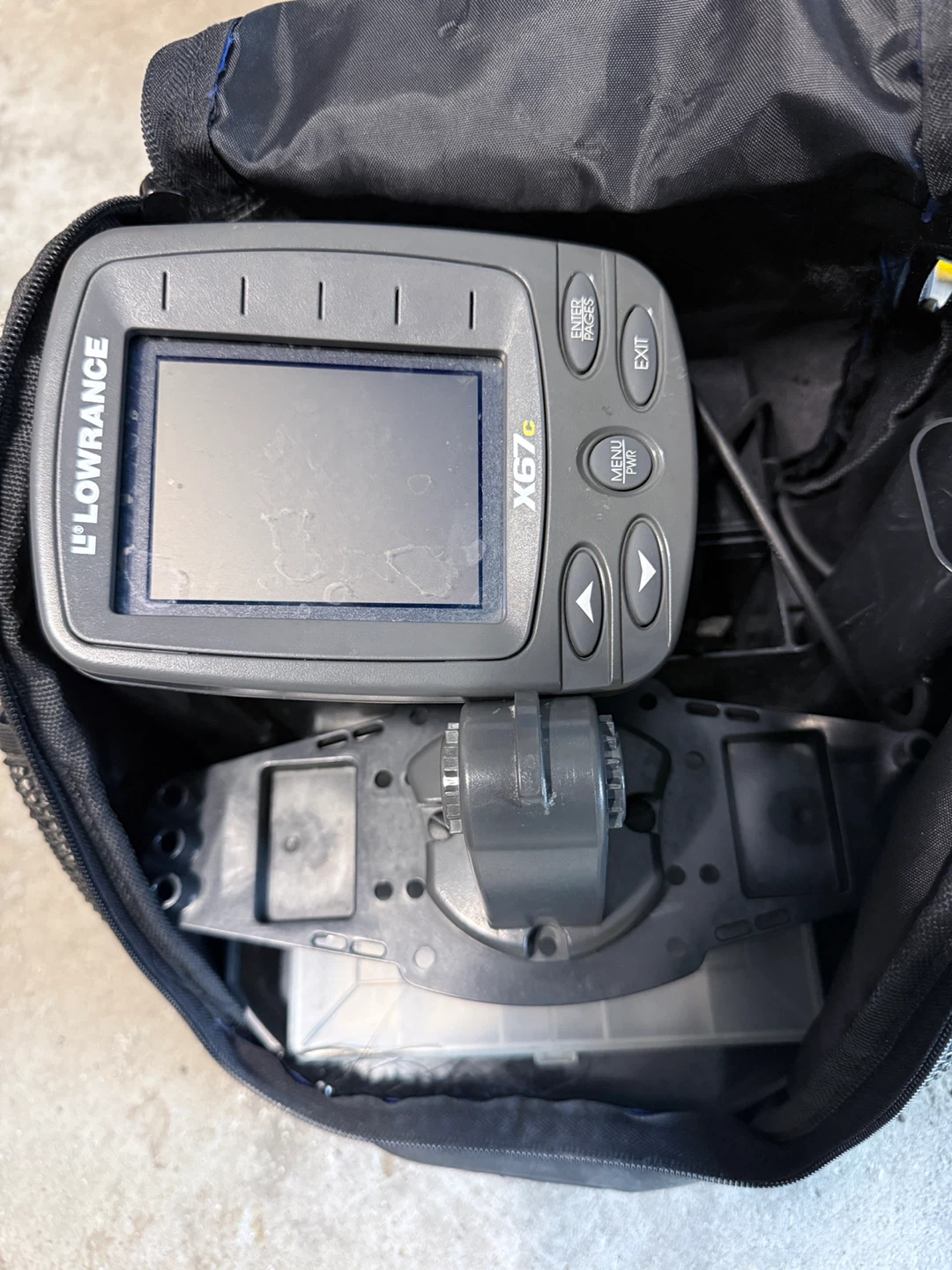 Lowrance X67c Fish Finder
