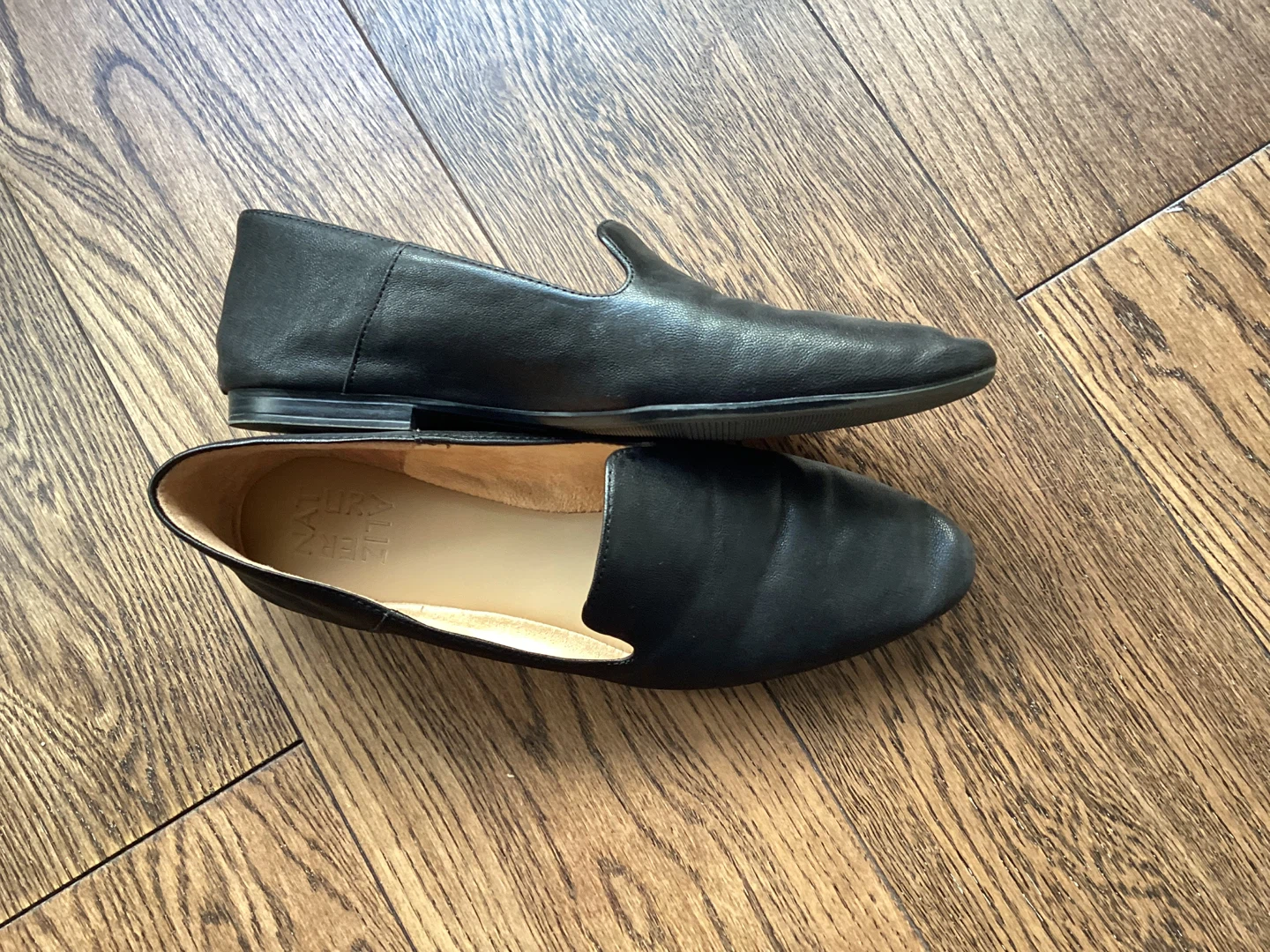 NATURALIZER BLACK LEATHER LOAFERS - photo 2