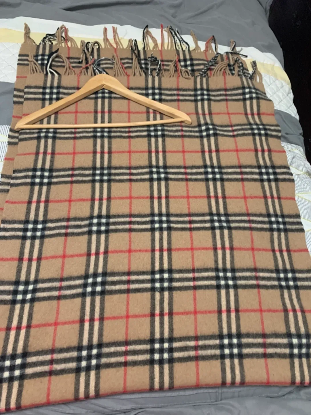 Classic Haymarket Check Scarf image indicator(7)