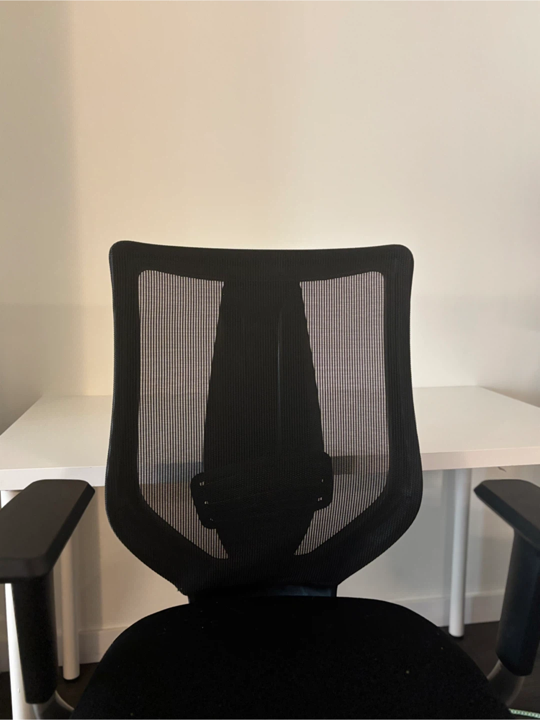 Black Ergonomic Office Chair - photo 3