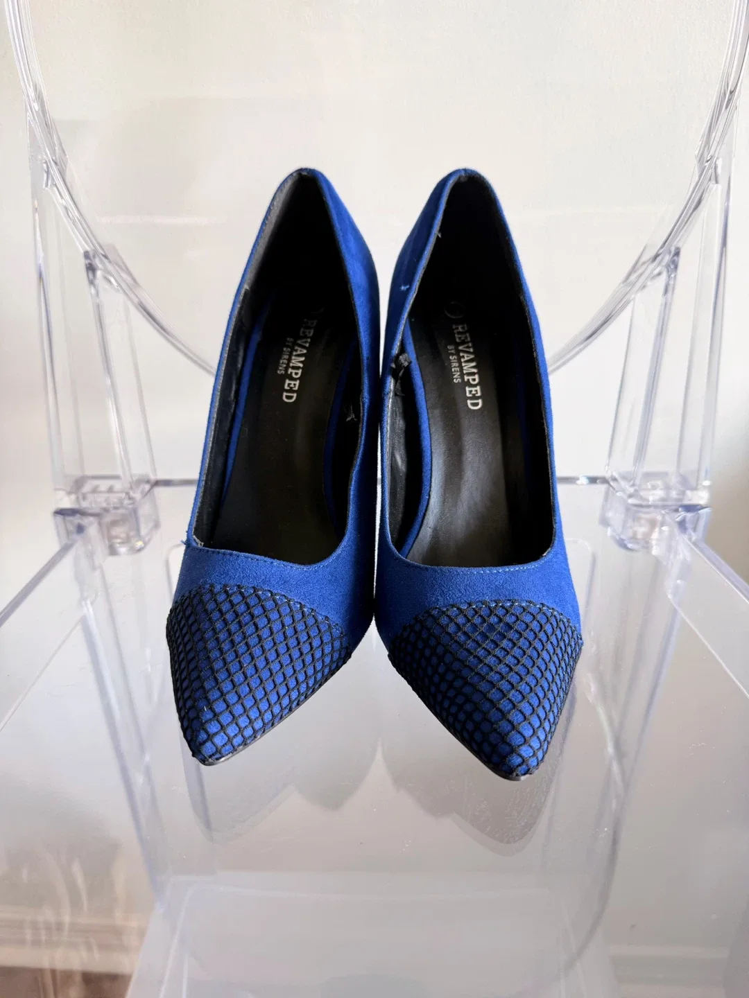 Blue Suede Pumps Size 8 image indicator(2)