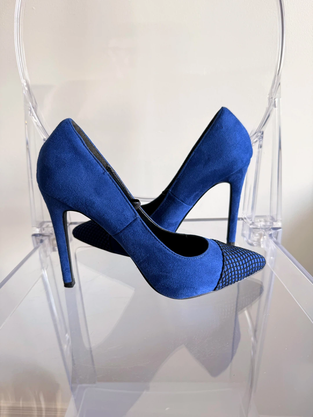 Blue Suede Pumps Size 8 - photo 4