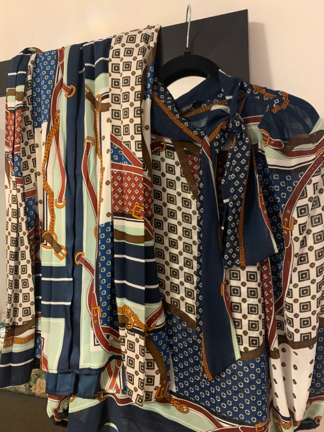 Patterned Long Sleeve Blouse - photo 2
