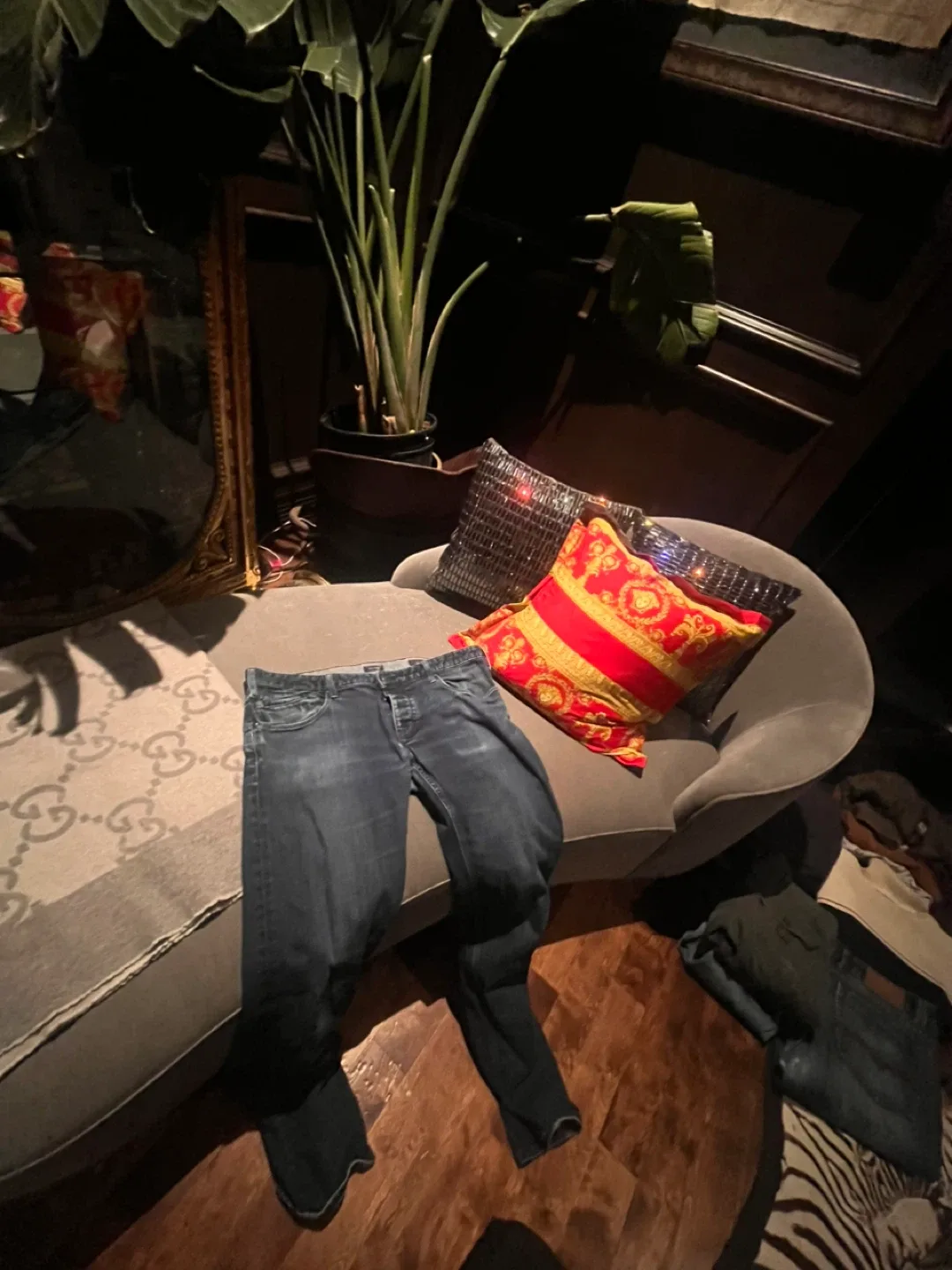 Armani Jeans AJ Dark Wash Denim Jeans - Size 38 thumbnail