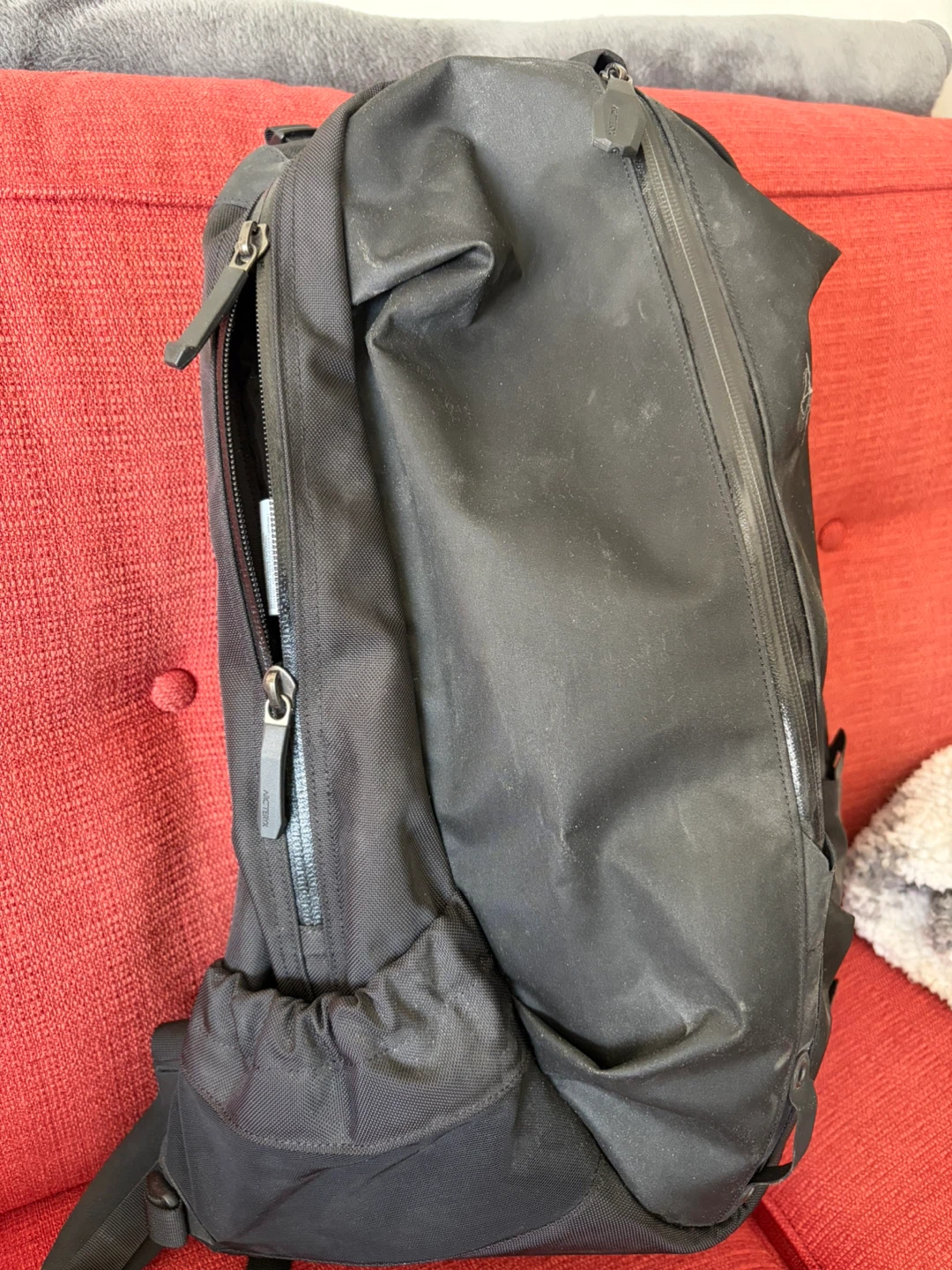Arc'teryx Black Backpack - photo 4