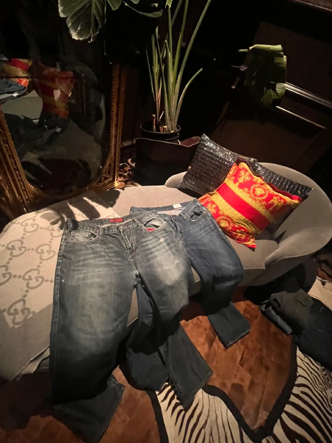 Two pairs of Hugo boss jeans thumbnail