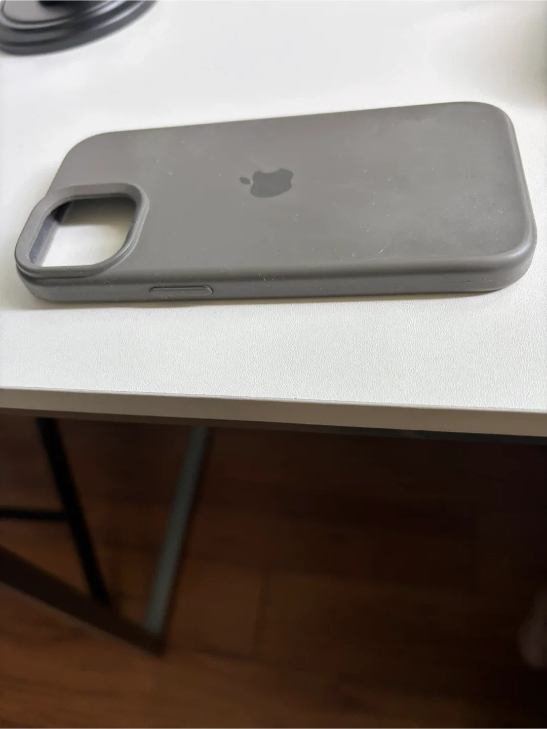 Apple iPhone 15 Case - Grey image indicator(5)