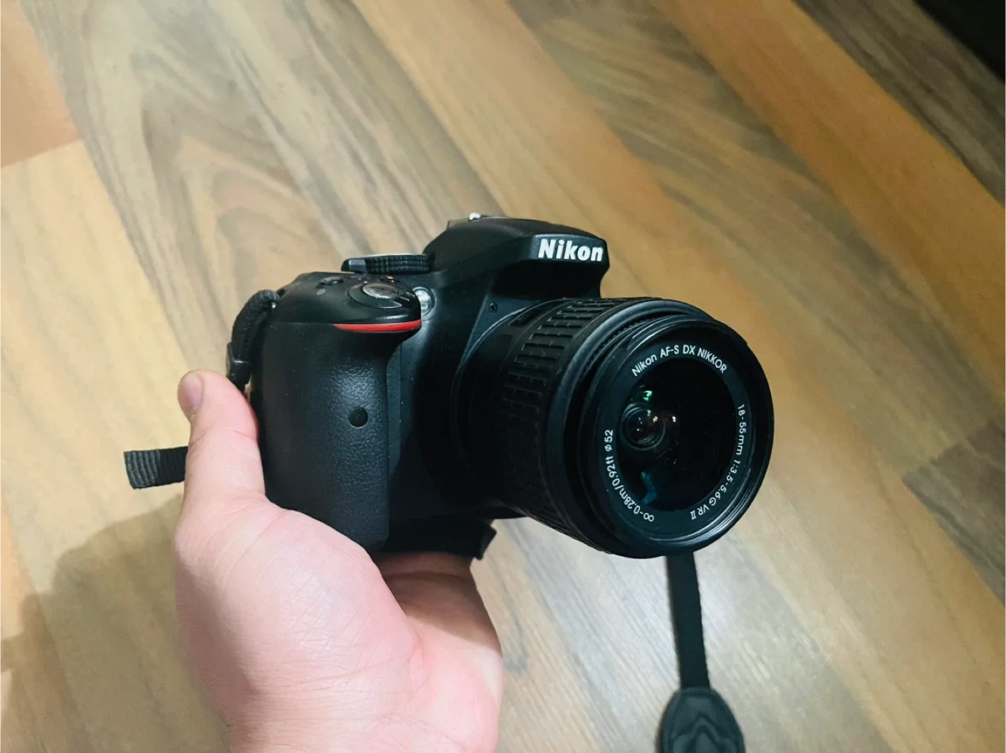 Nikon D5300 DSLR Camera with 18-55mm Lens image indicator(3)