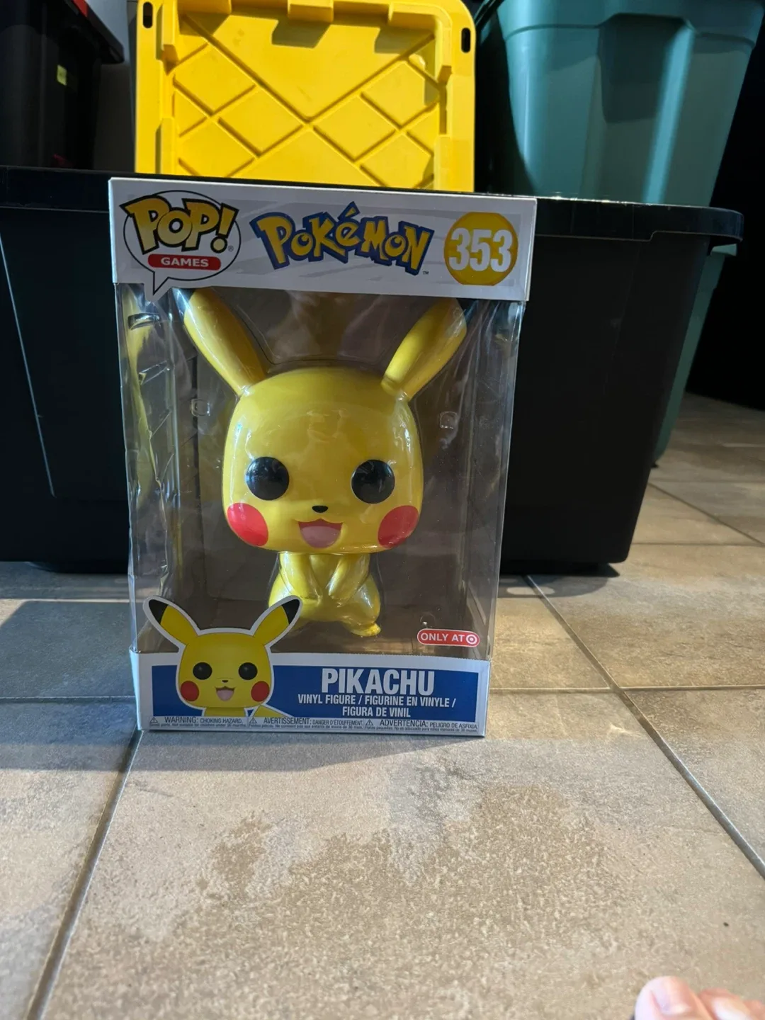 Funko Pop! Games Pokémon Pikachu #353 thumbnail