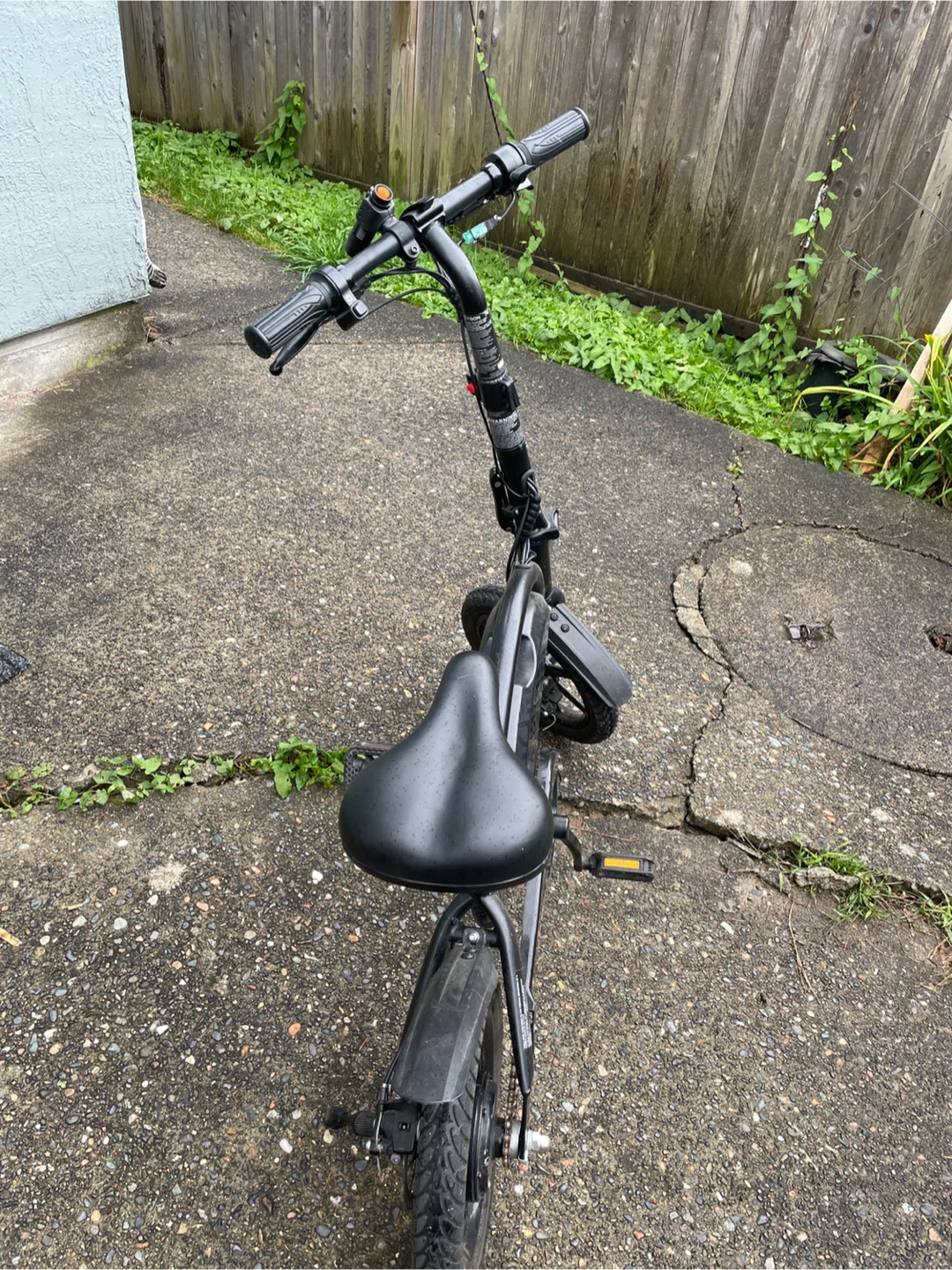 Jetson Bolt Folding E-Bike - Great Condition! - photo 2