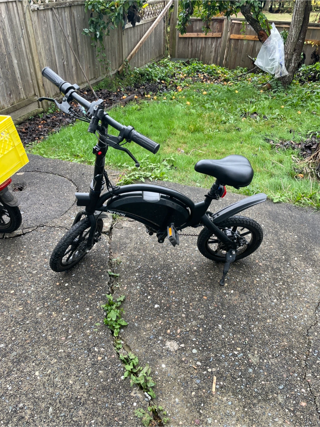 Jetson Bolt Folding E-Bike - Great Condition!