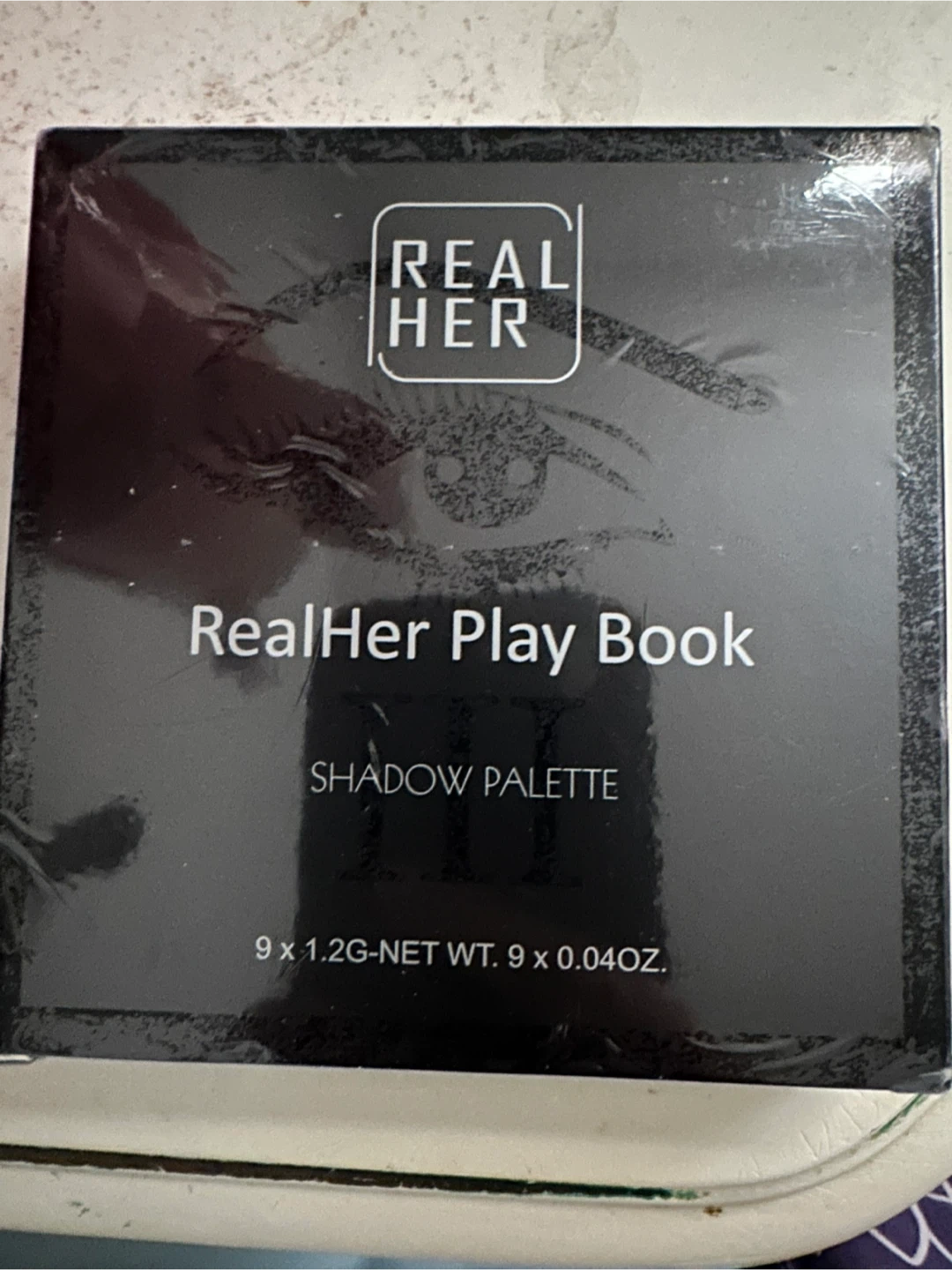 New RealHer Play Book Shadow Palette III