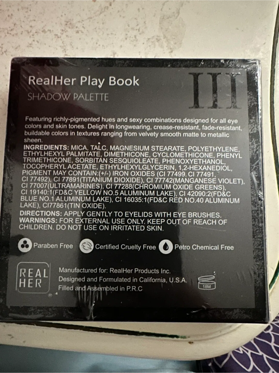 New RealHer Play Book Shadow Palette III image indicator(2)