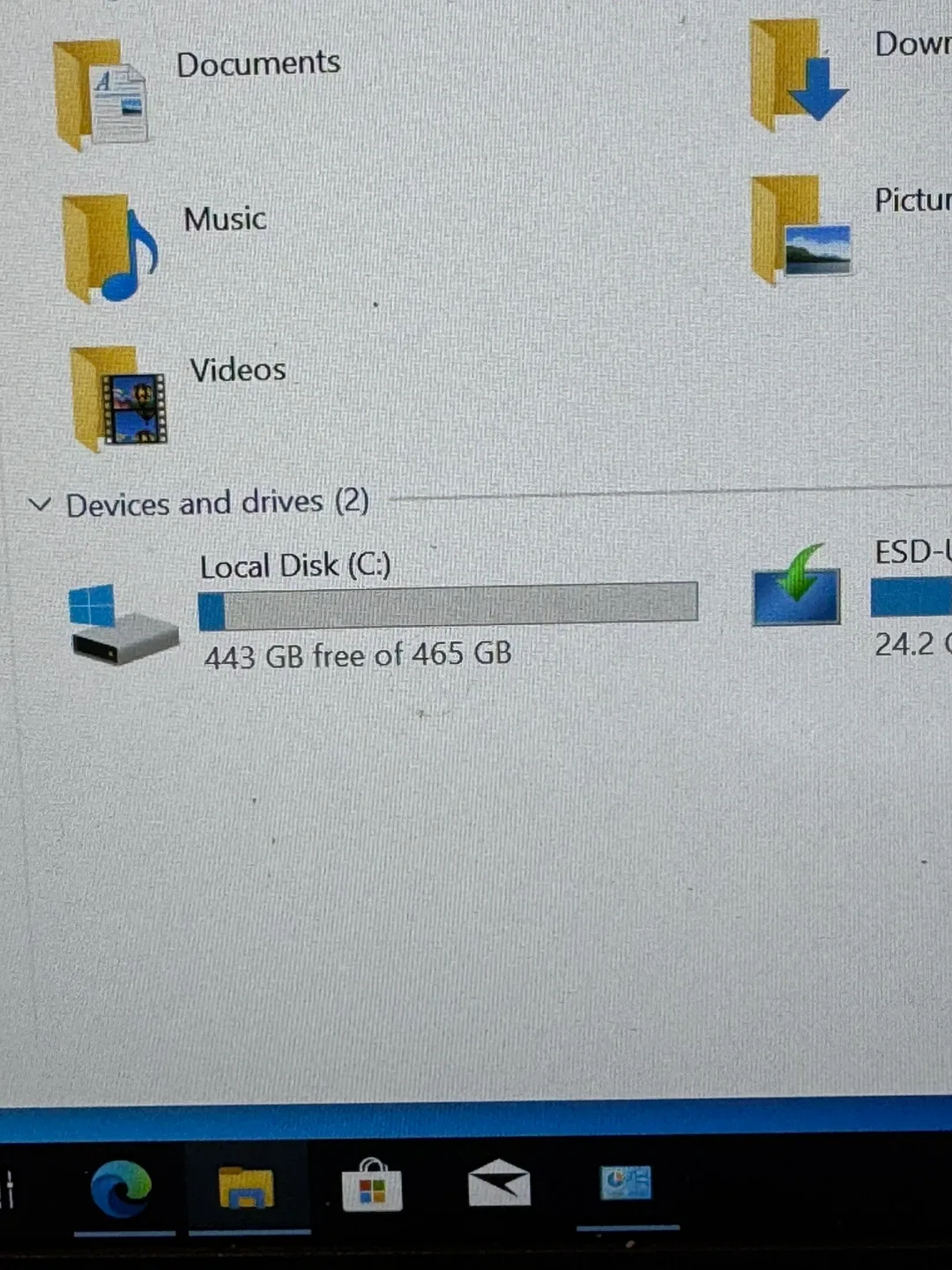 Dell Latitude 5400 Laptop - Windows 11 Pro image indicator(3)