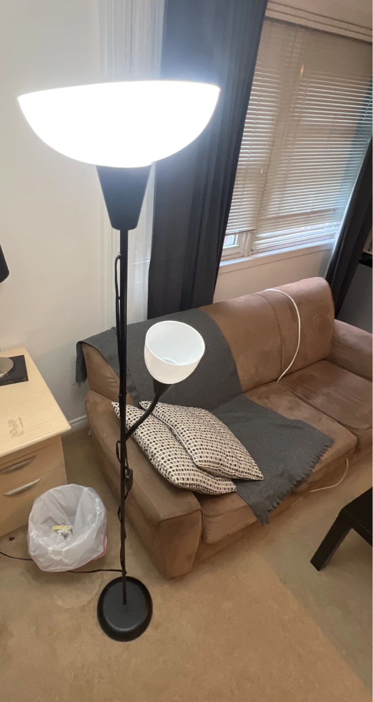 Floor lamp $10