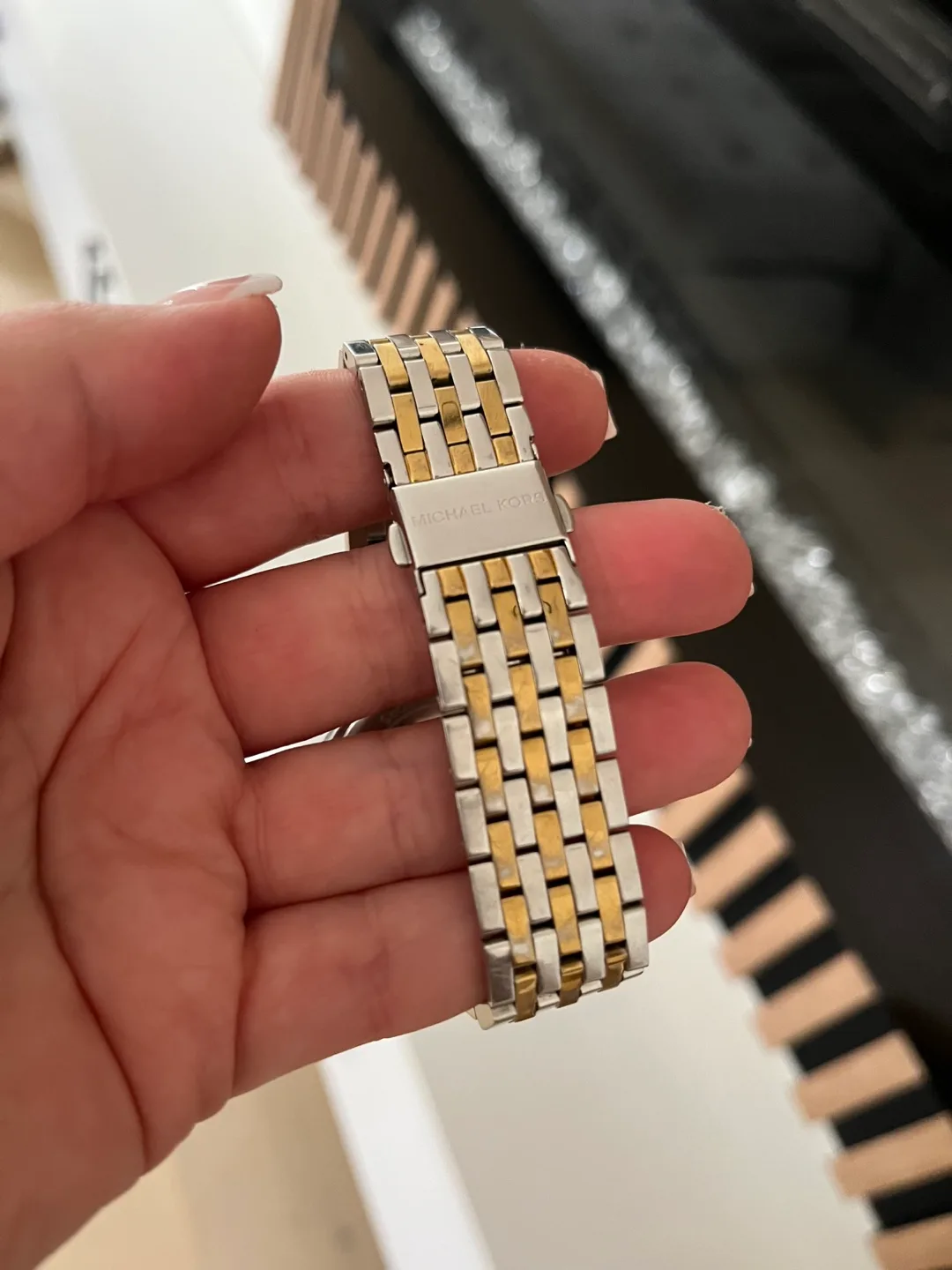 Michael Kors MK-3215 Watch (The battery needs to be replaced) image indicator(3)