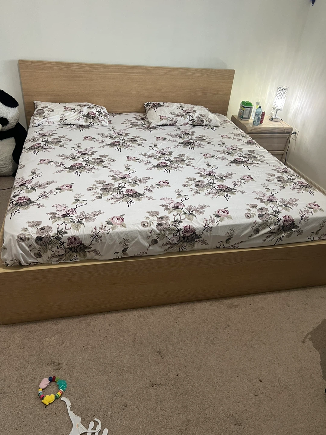Bedroom Set - Bed, Dresser, Nightstand