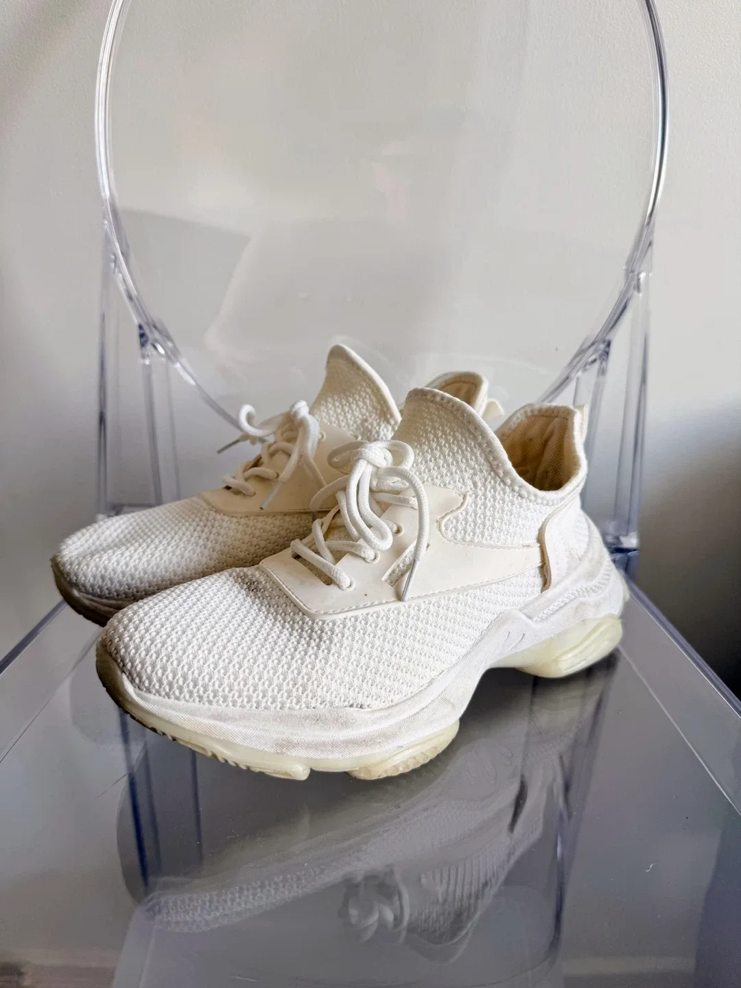 White Running Shoes Size 7 thumbnail