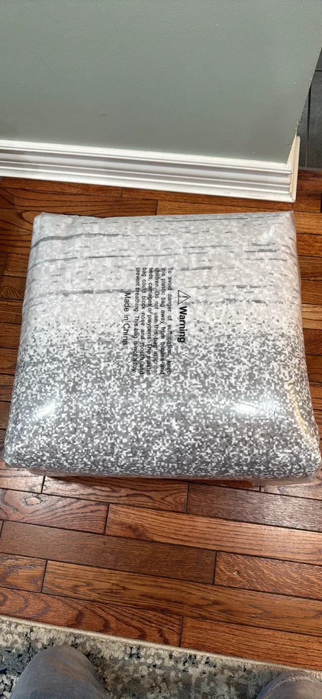 9x12 ft Abstract Grey Area Rug - Soft & Durable image indicator(8)