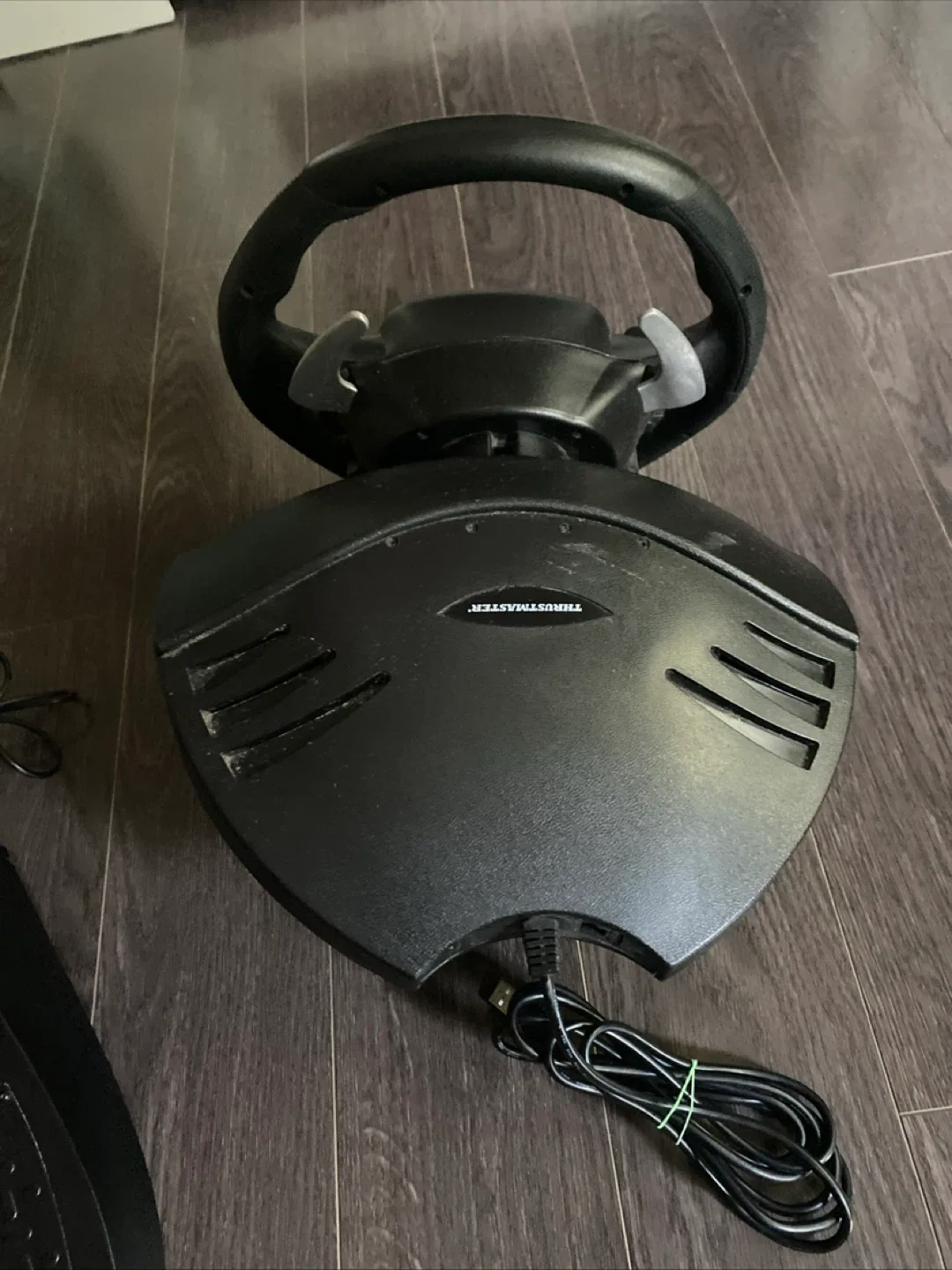 Thrustmaster Ferrari Racing Wheel image indicator(2)