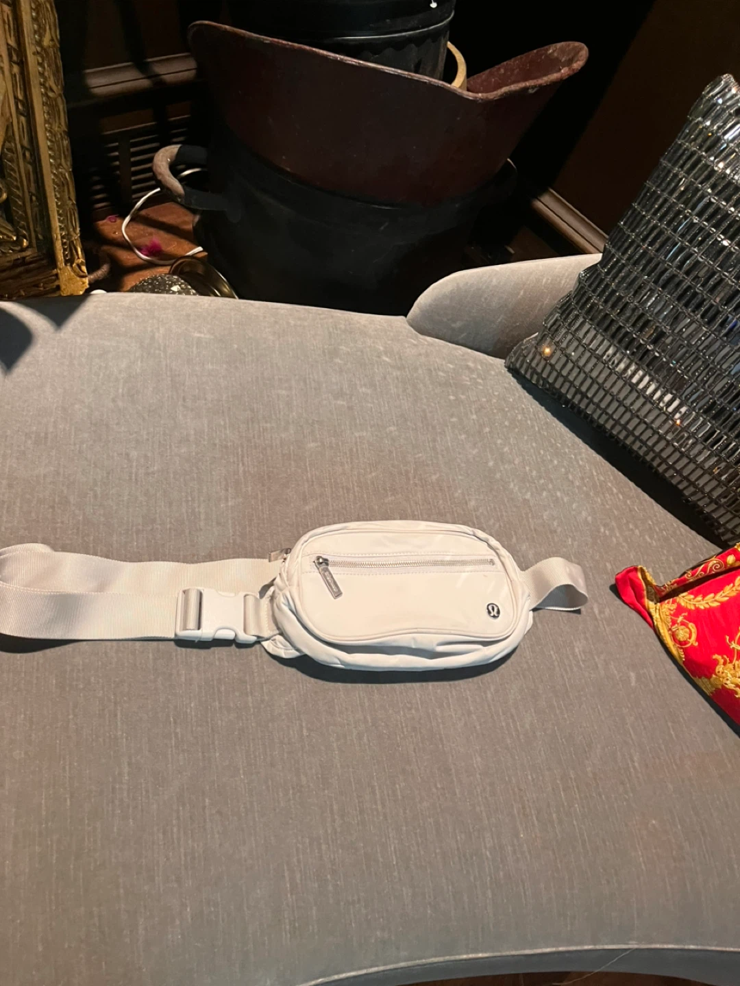 Lululemon Everywhere Belt Bag Light Ivory - photo 2