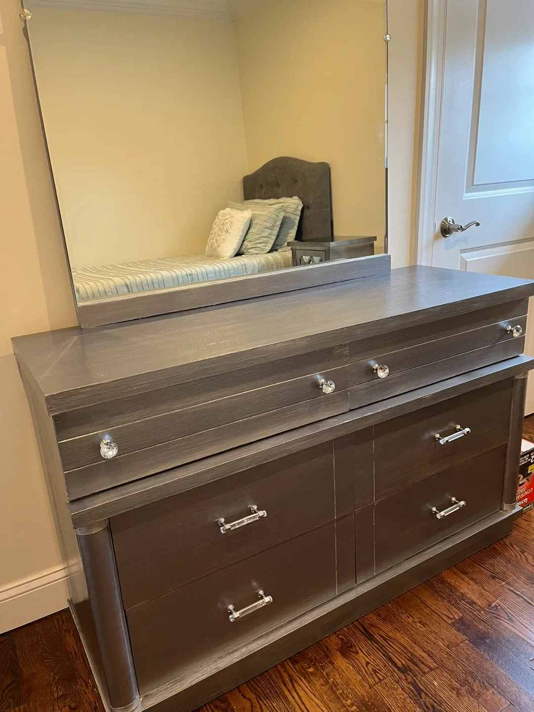 Bedroom Set twin size - Dresser, Nightstand, Bed Frame thumbnail