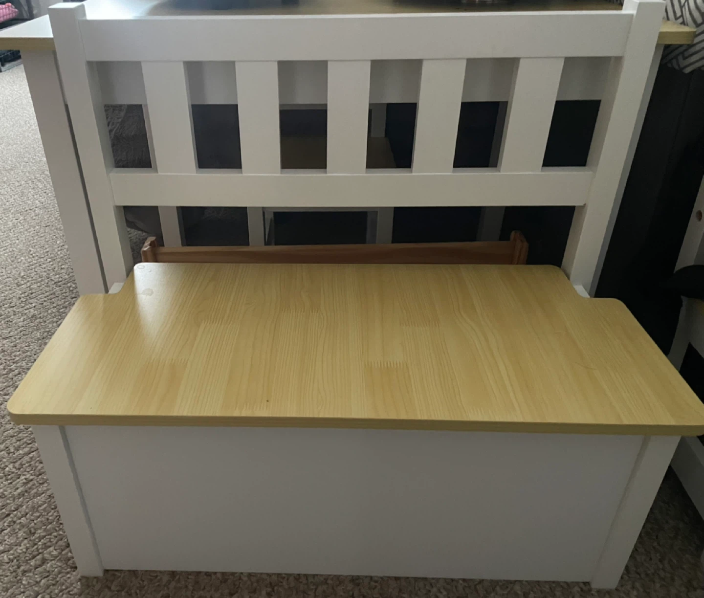 5 pieces of kids furniture including drawing paper roll for $100 - photo 3