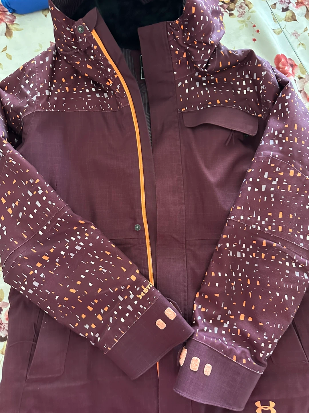 Under Armour Coldgear Infrared Jacket - Size Medium