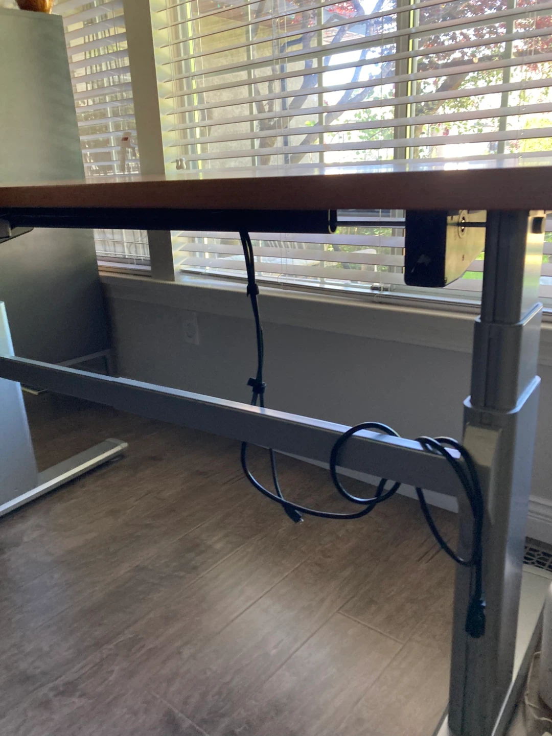 Electric standing desk - photo 3