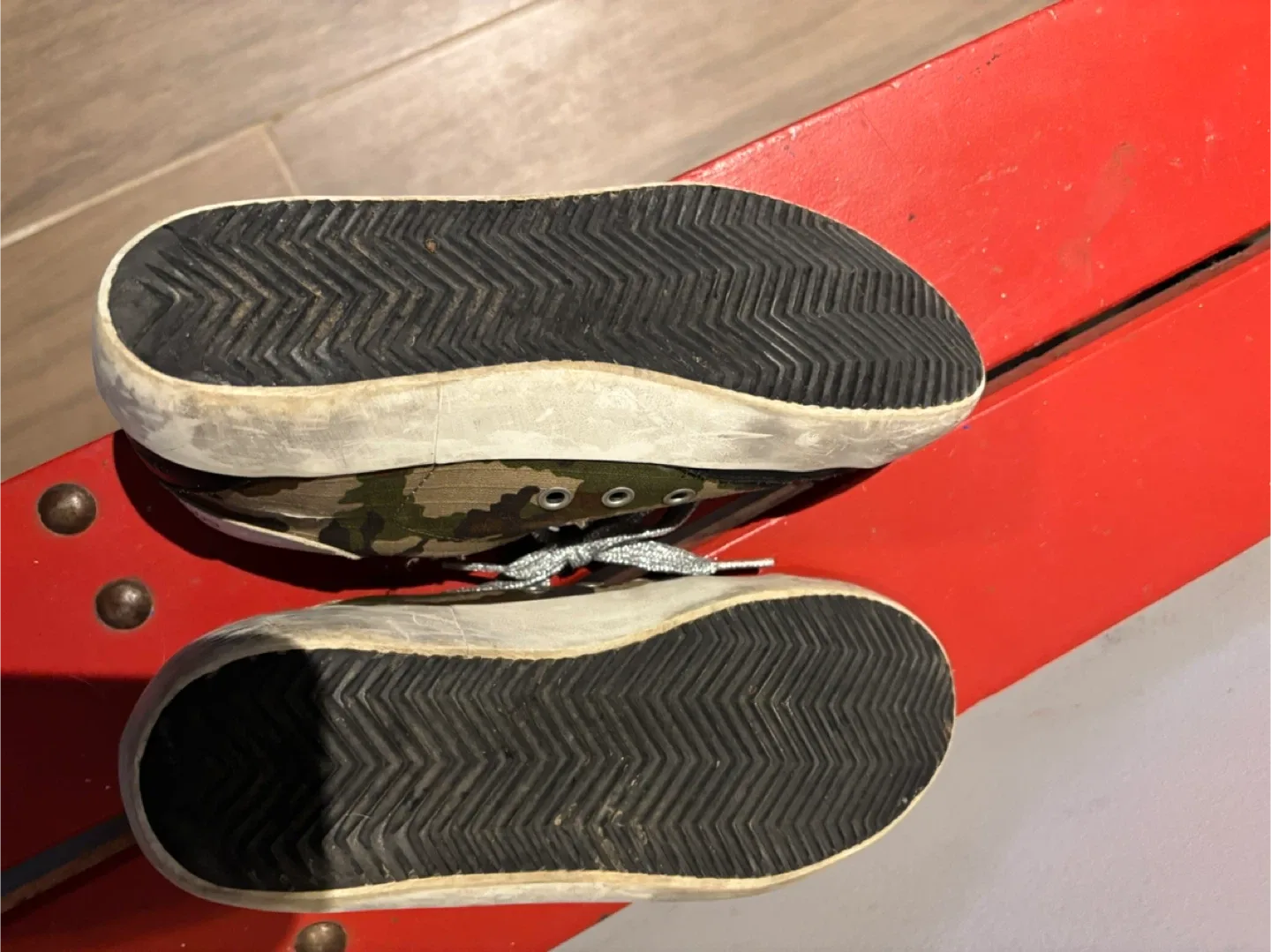 Golden Goose Superstar Camo Sneakers image indicator(3)