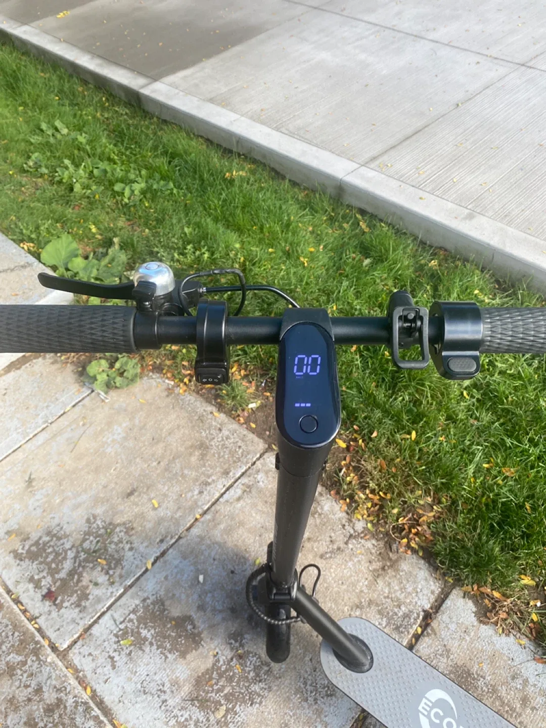 Ecoroad Electric Scooter - Great Condition! image indicator(4)
