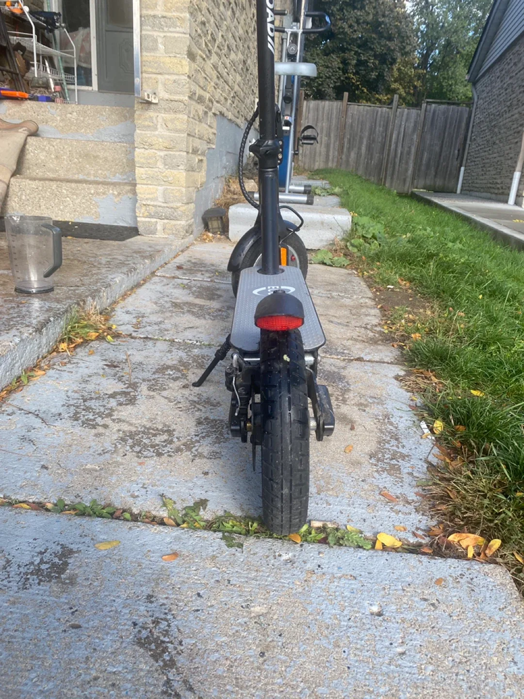 Ecoroad Electric Scooter - Great Condition! image indicator(5)