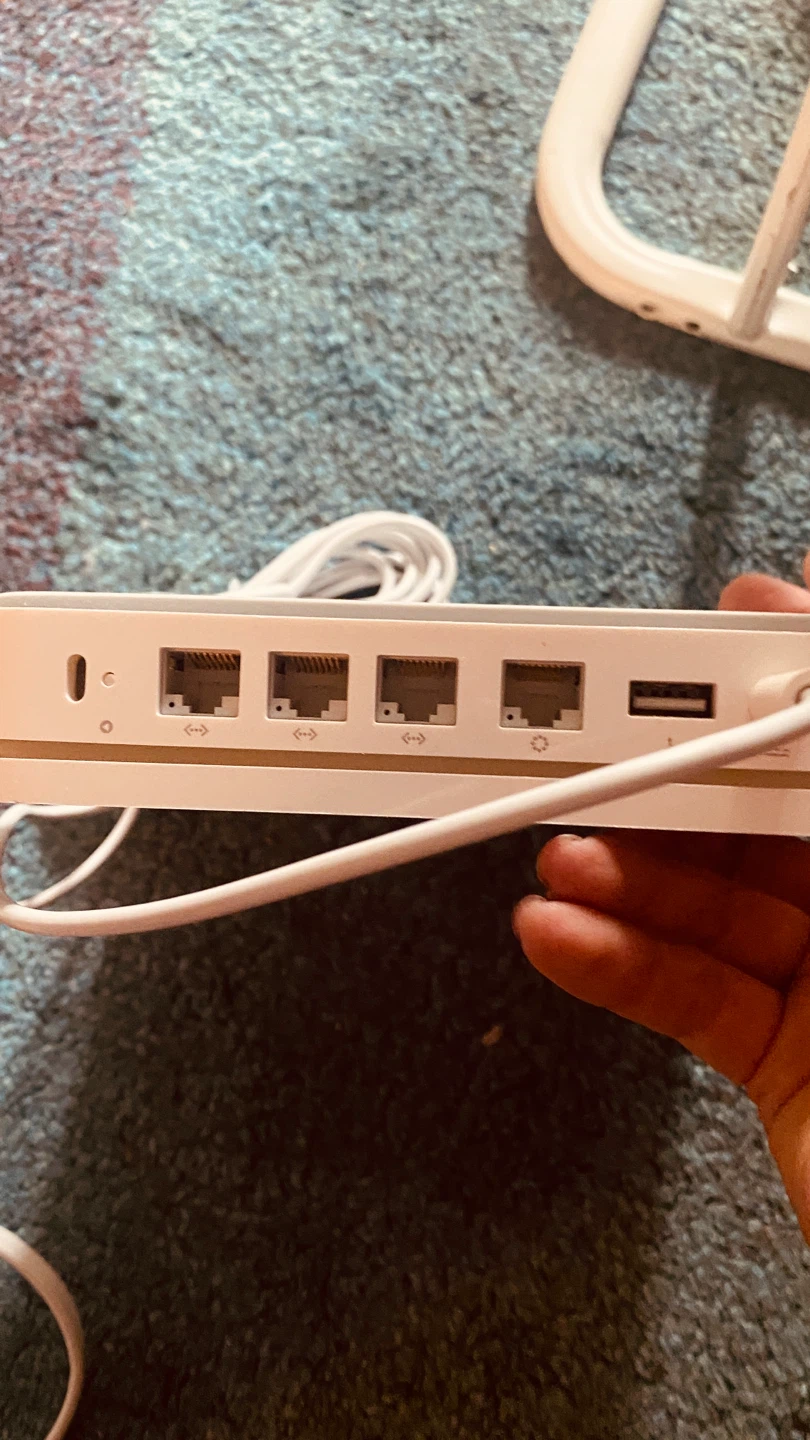 Apple AirPort Extreme A1154 - photo 3