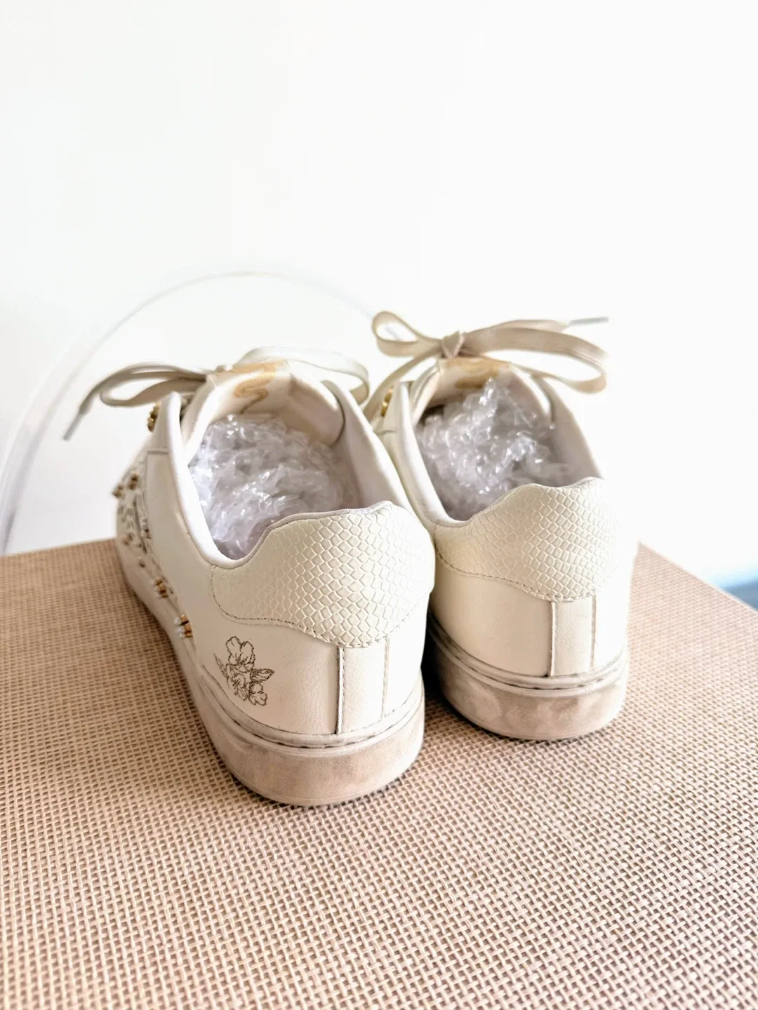 Aldo White Sneakers Size 7.5 image indicator(6)